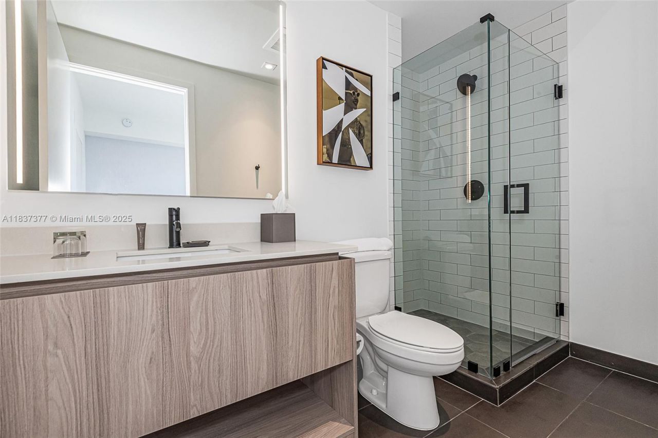 398 NE 5th St, Unit 3711, Miami, FL 33132 Photo