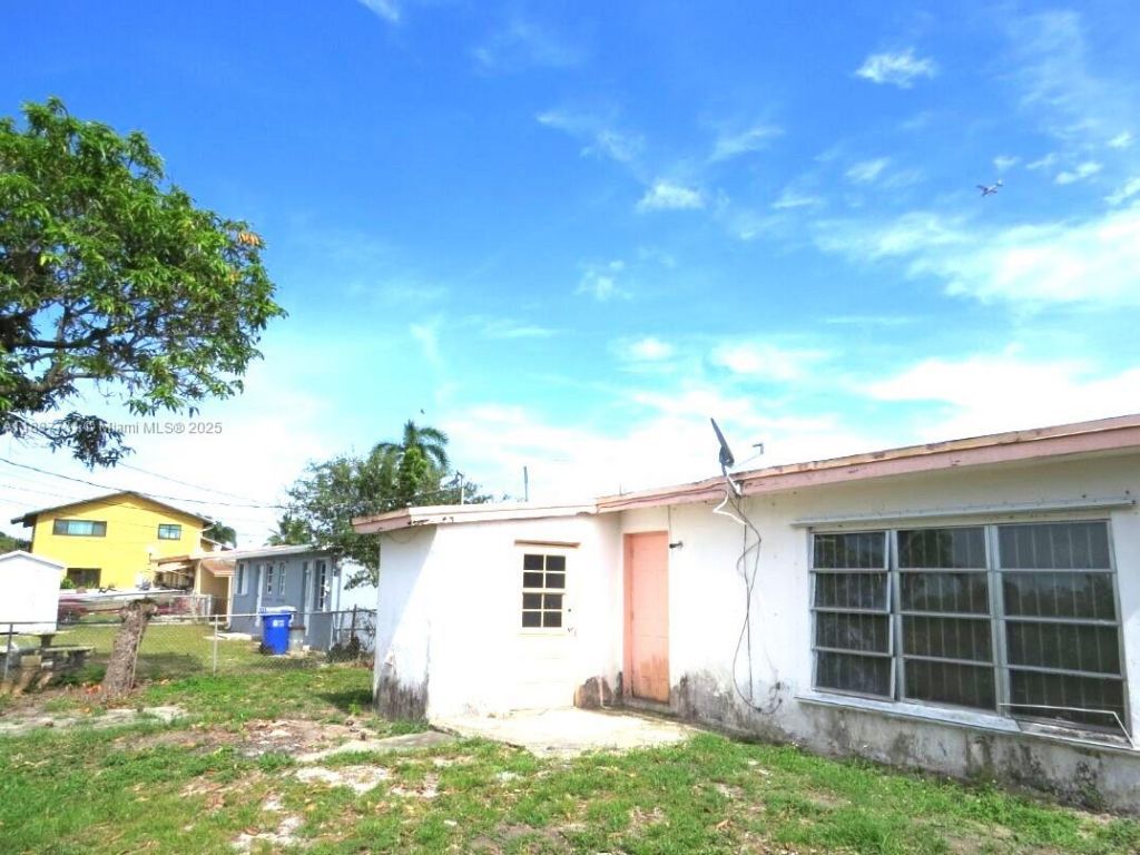 525 NW 16th St, Pompano Beach, FL 33060 Photo