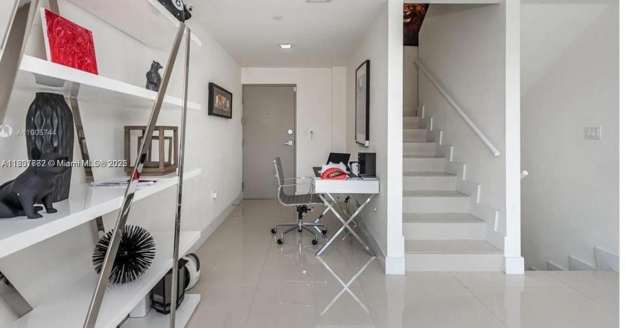 600 NE 27th St, Unit 105, Miami, FL 33137 Photo