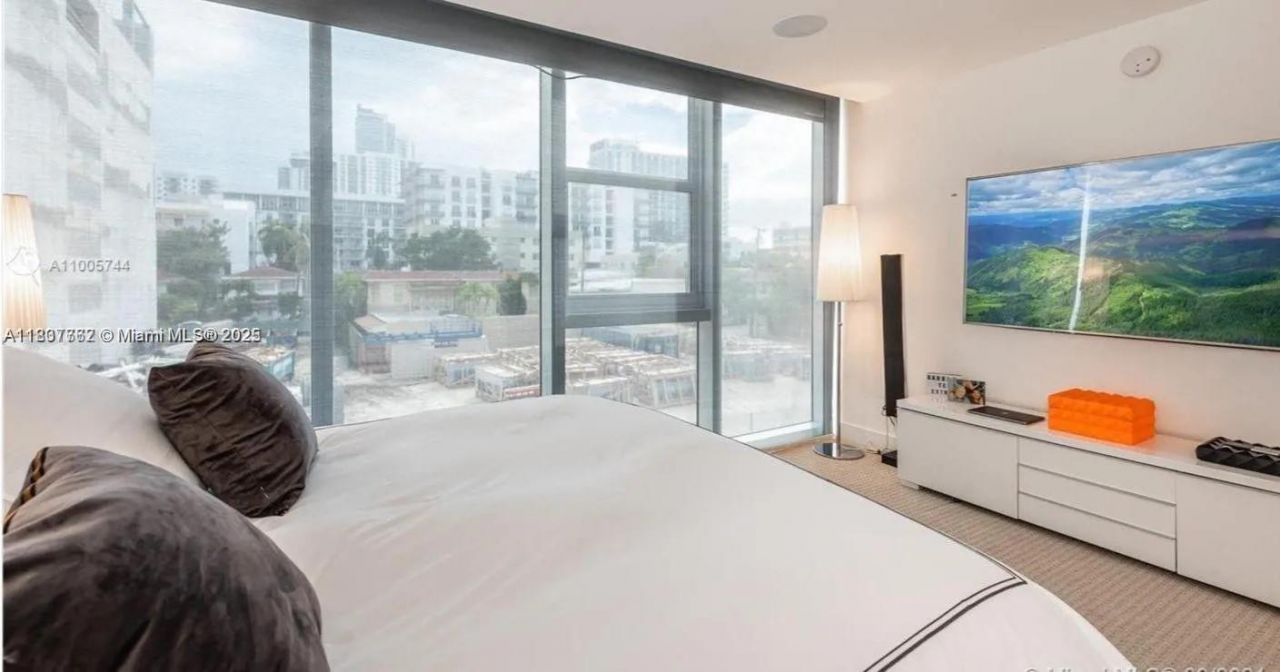 600 NE 27th St, Unit 105, Miami, FL 33137 Photo