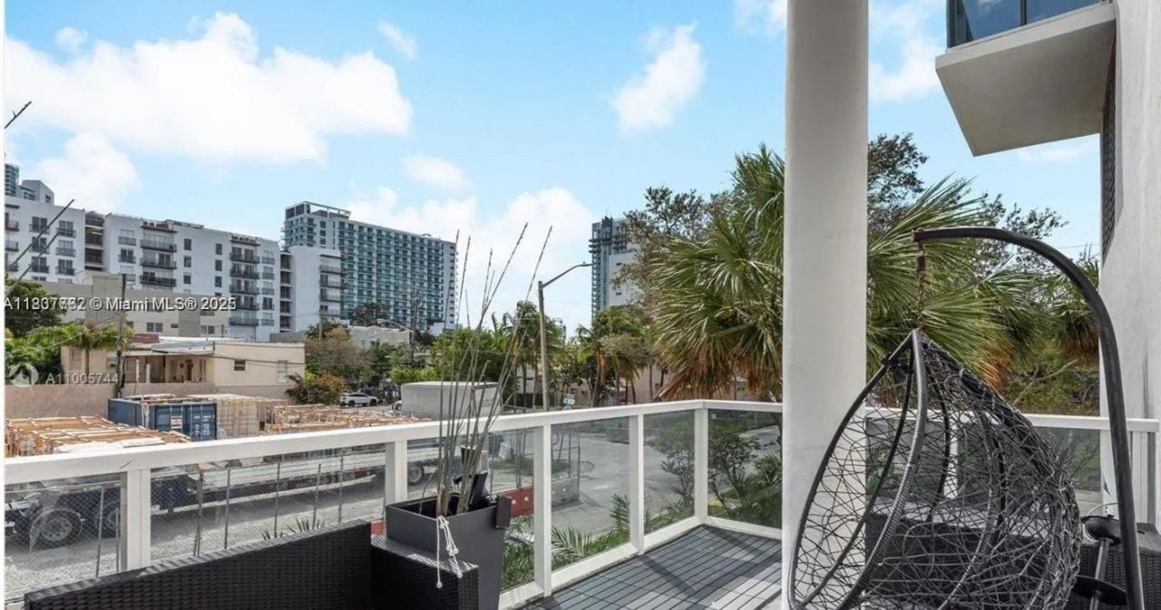 600 NE 27th St, Unit 105, Miami, FL 33137 Photo