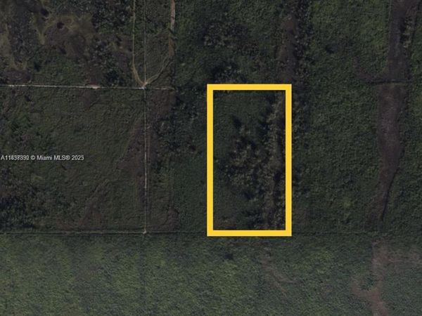 147XX SW 392 Street, Miami, FL 33035