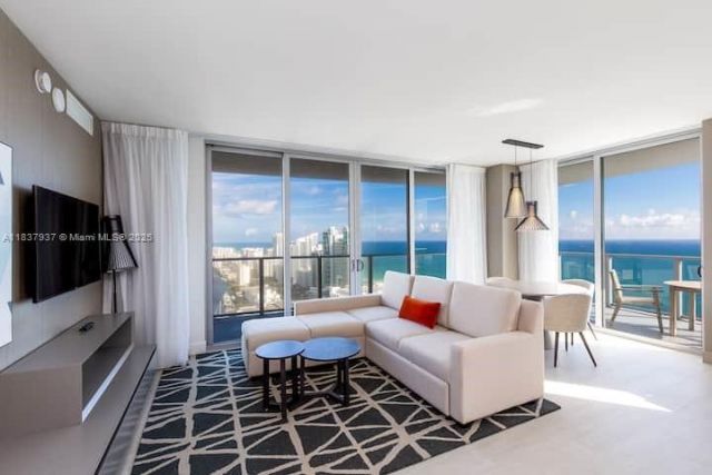 4010 S Ocean Dr, Unit T3501, Hollywood, FL 33019 Photo