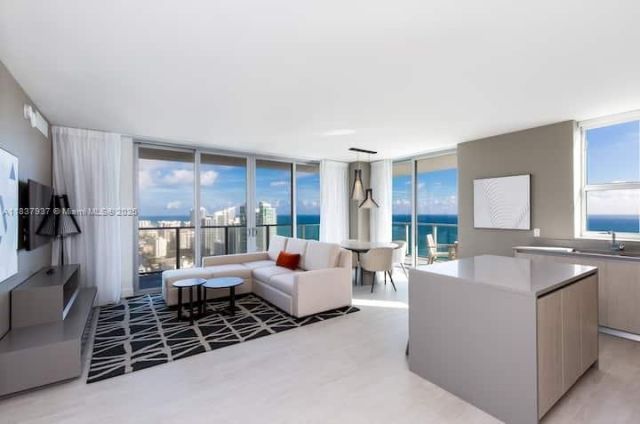 4010 S Ocean Dr, Unit T3501, Hollywood, FL 33019 Photo