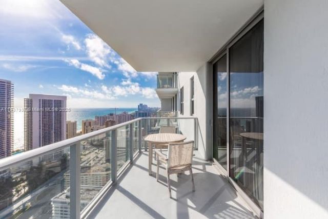 4010 S Ocean Dr, Unit T3501, Hollywood, FL 33019 Photo