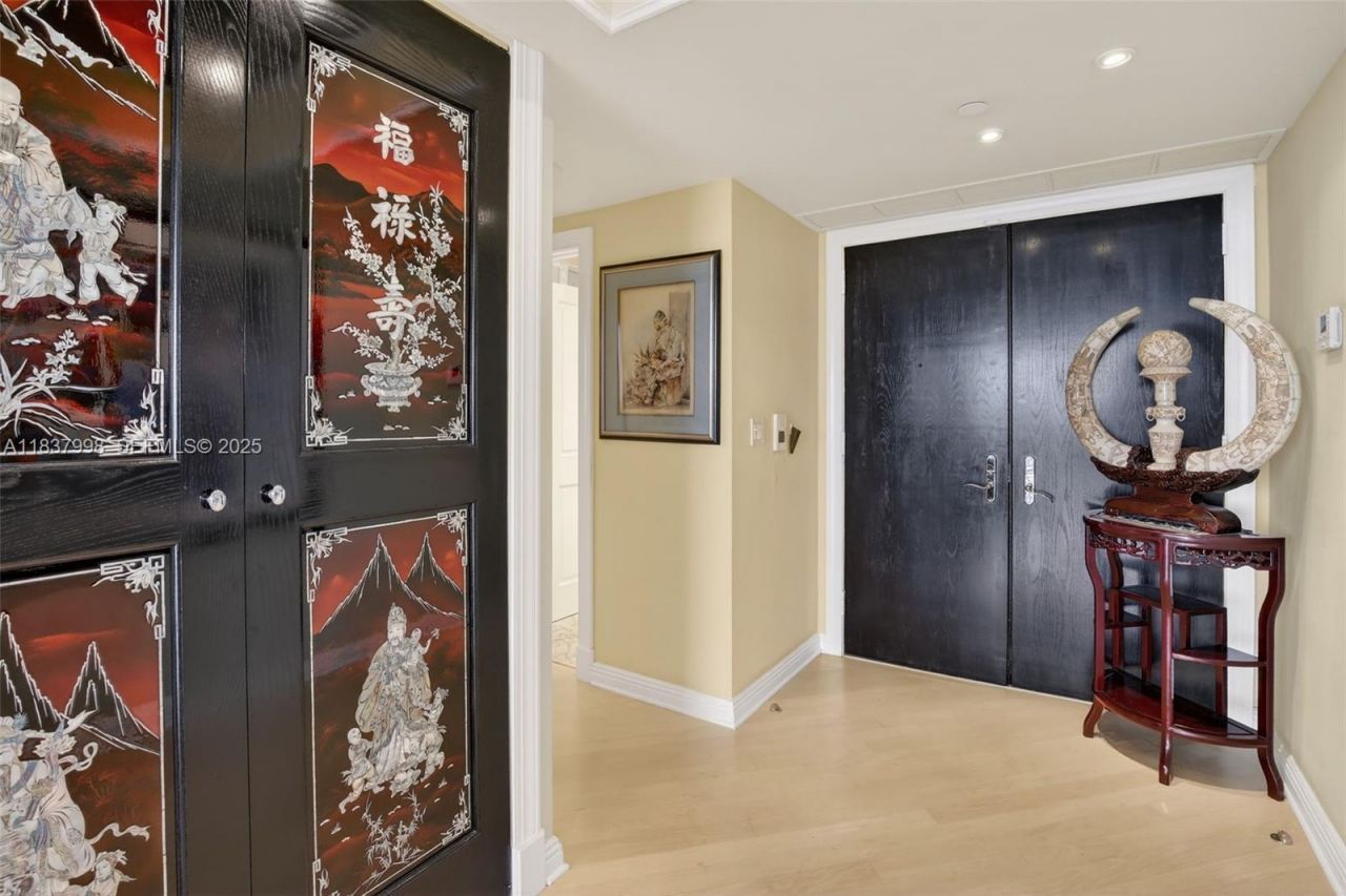 20281 E Country Club Dr, Unit 1801, Aventura, FL 33180 Photo