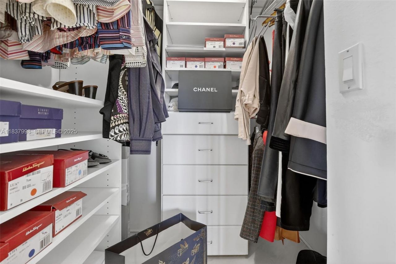 20281 E Country Club Dr, Unit 1801, Aventura, FL 33180 Photo