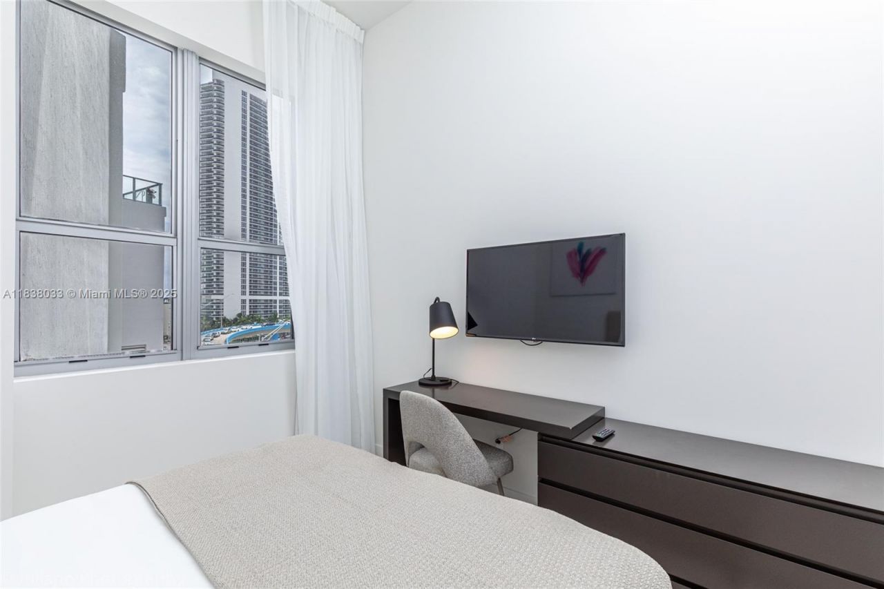 4010 S Ocean Dr, Unit R409, Hollywood, FL 33019 Photo