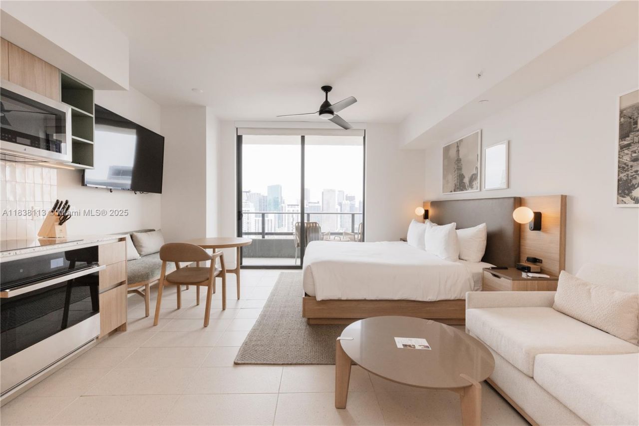 601 NE 1st Ave, Unit 3612, Miami, FL 33132 Photo