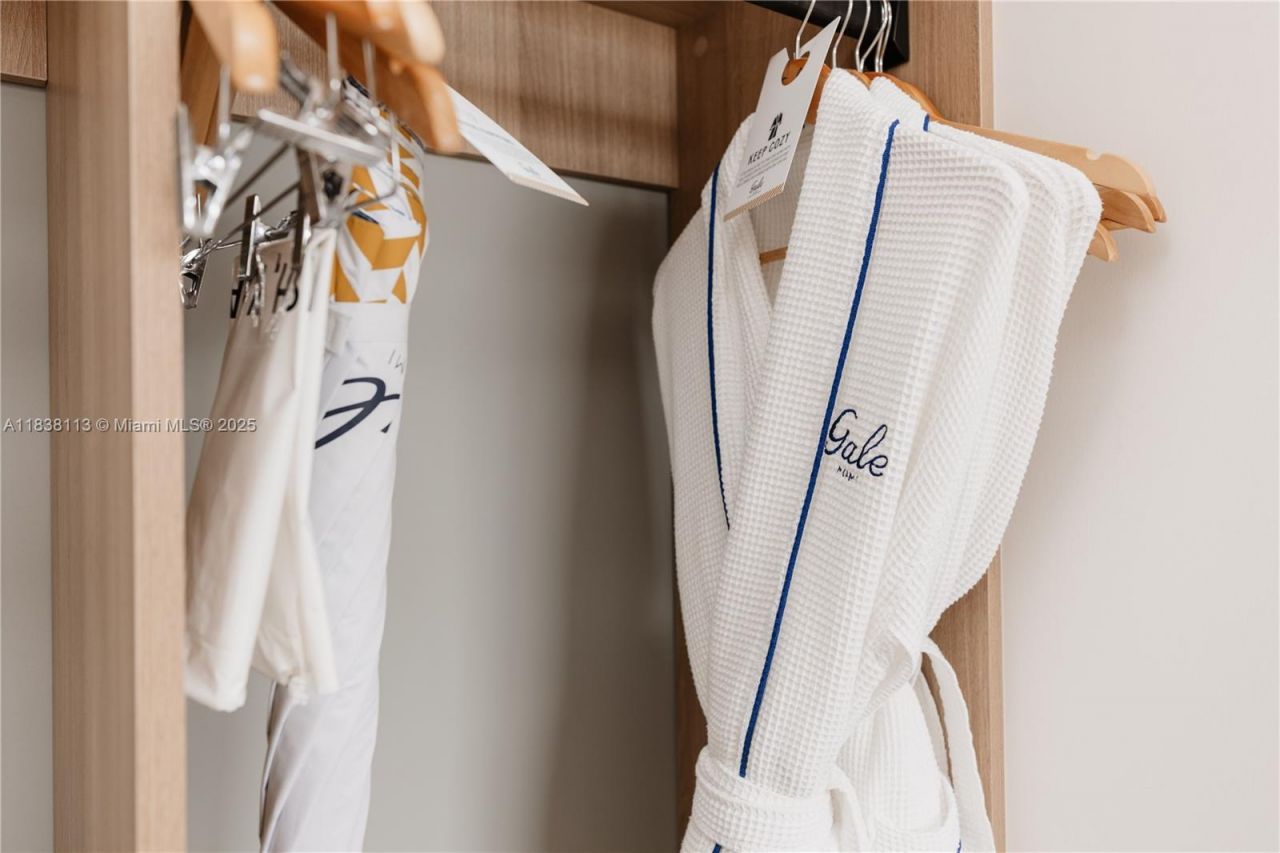 601 NE 1st Ave, Unit 3612, Miami, FL 33132 Photo