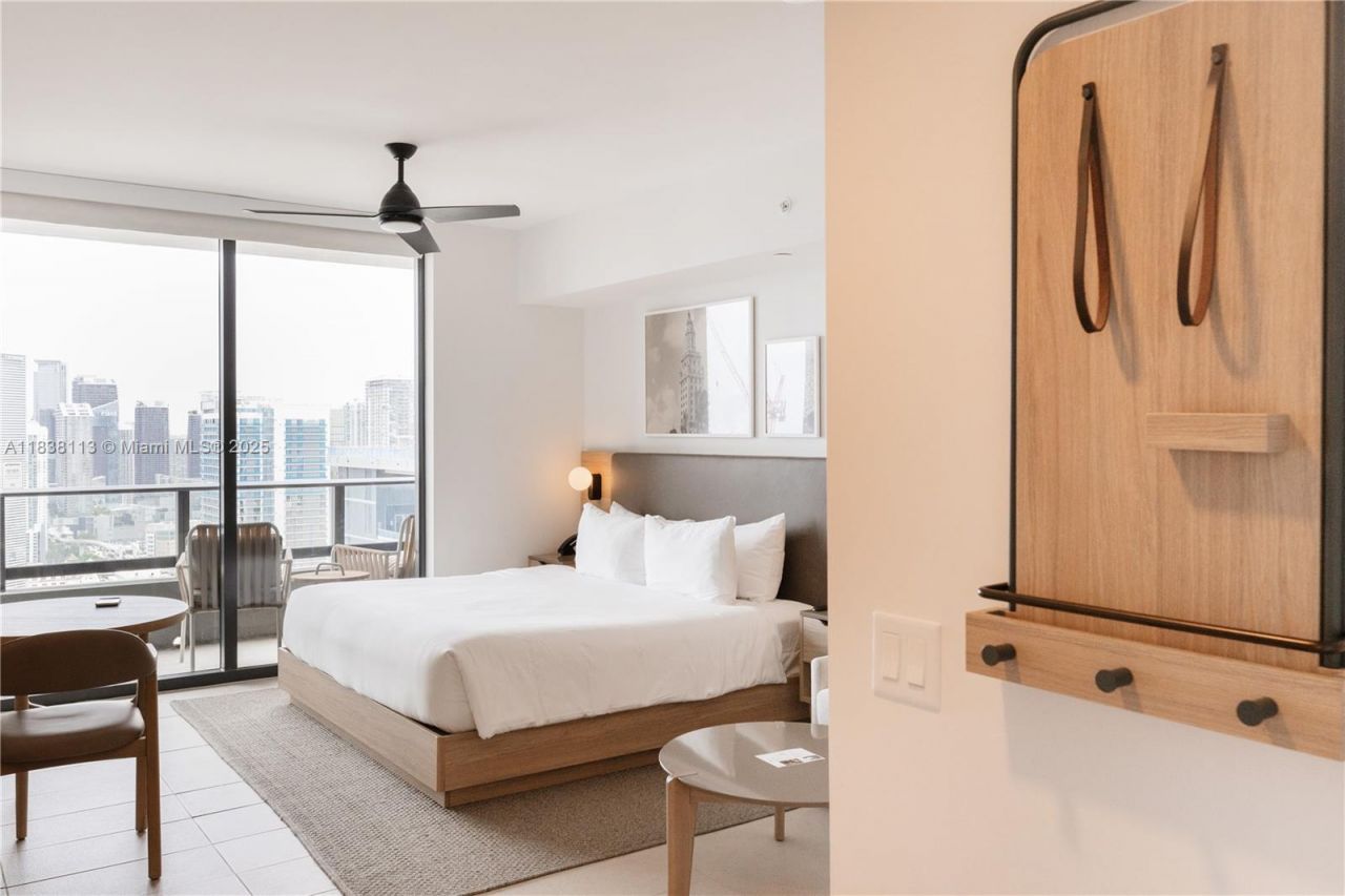 601 NE 1st Ave, Unit 3612, Miami, FL 33132 Photo