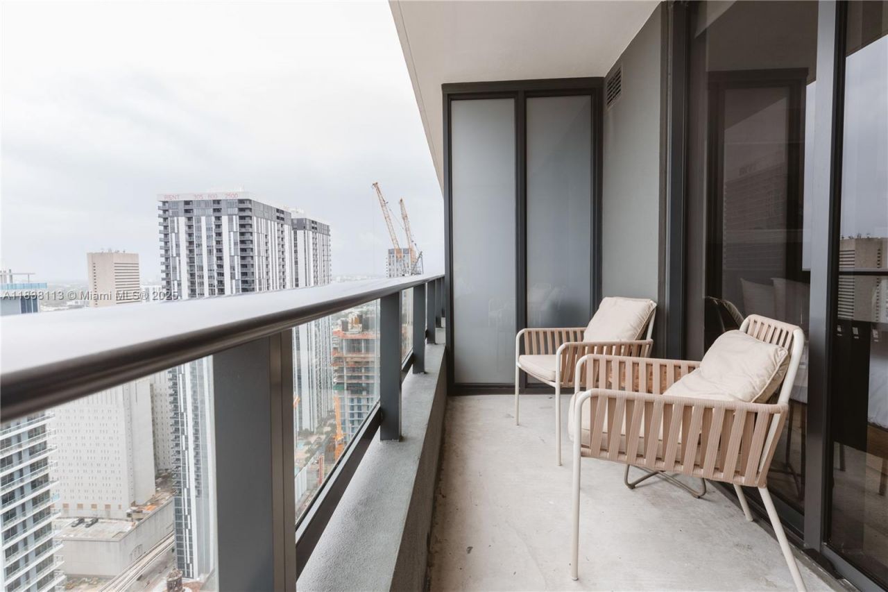 601 NE 1st Ave, Unit 3612, Miami, FL 33132 Photo