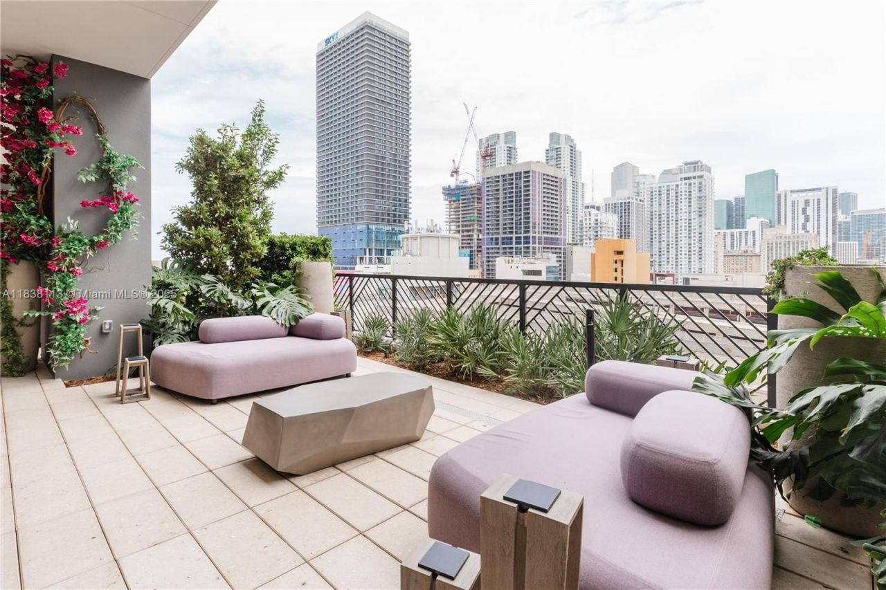 601 NE 1st Ave, Unit 3612, Miami, FL 33132 Photo