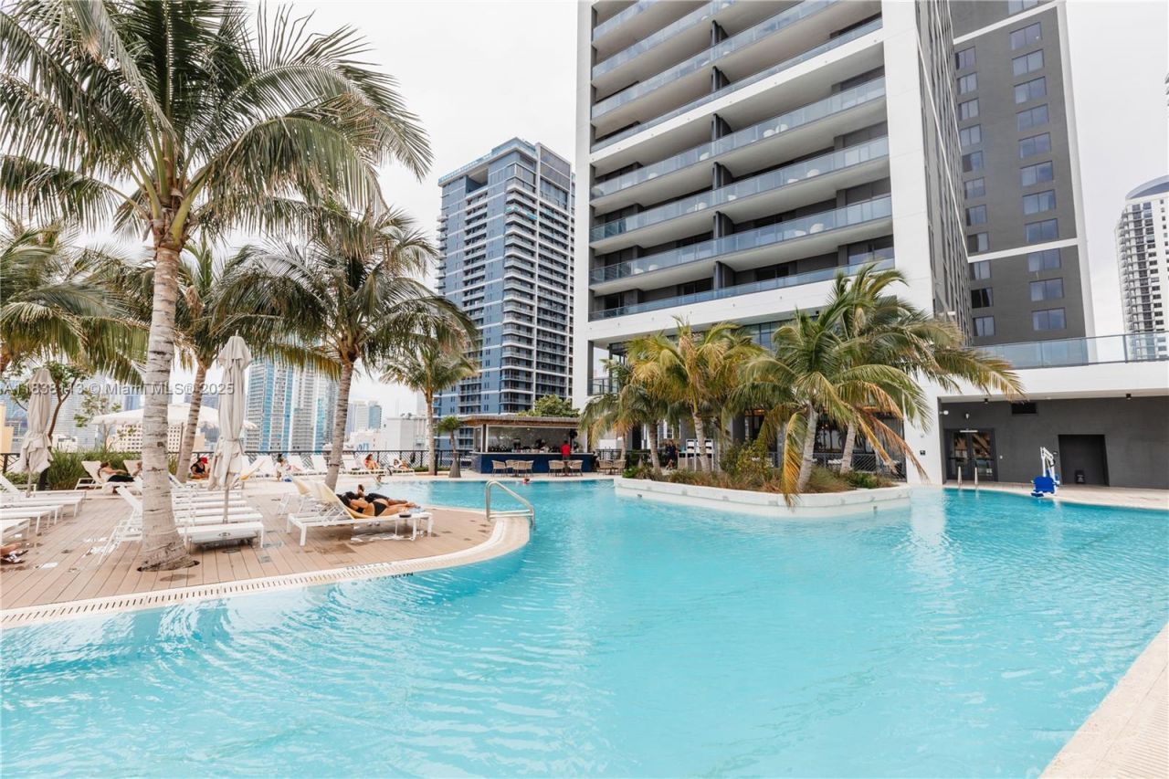 601 NE 1st Ave, Unit 3612, Miami, FL 33132 Photo