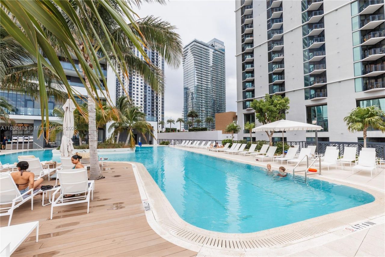 601 NE 1st Ave, Unit 3612, Miami, FL 33132 Photo