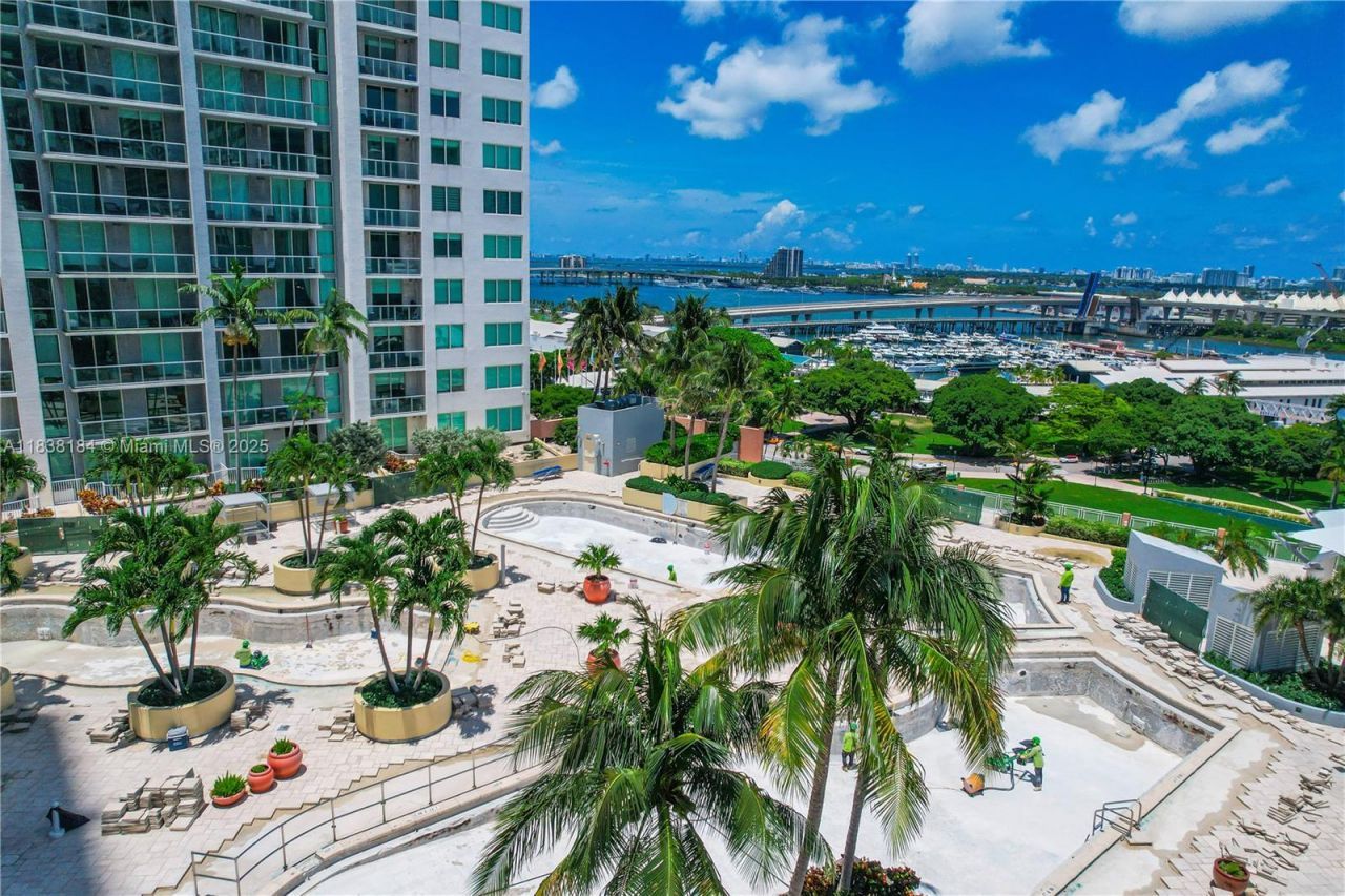 253 NE 2nd St, Unit 213, Miami, FL 33132 Photo