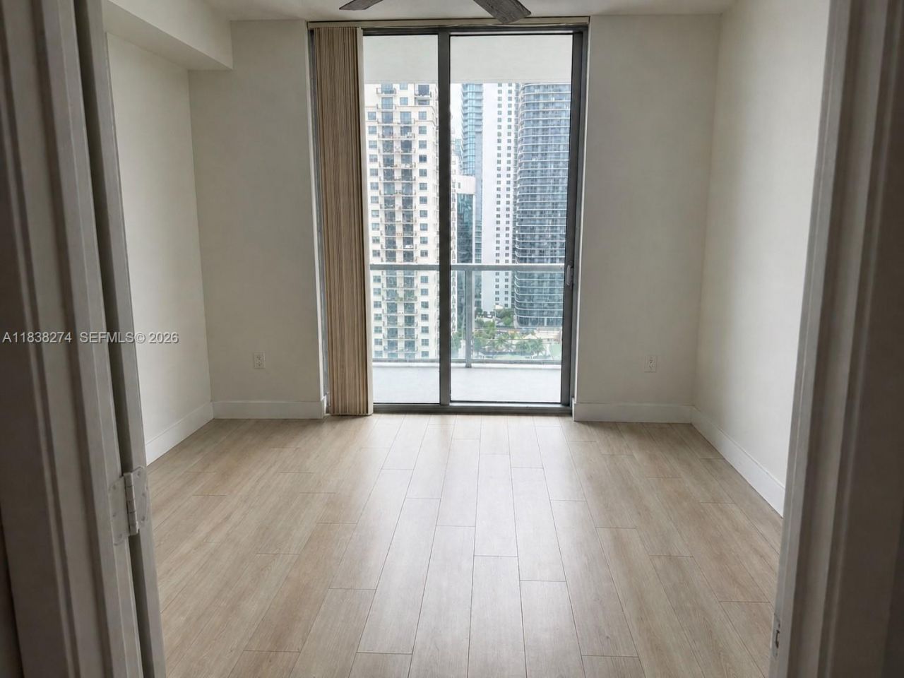 1111 SW 1st Ave, Unit 2823-N, Miami, FL 33130 Photo