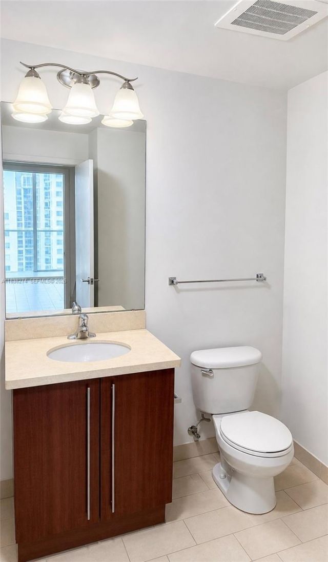 1111 SW 1st Ave, Unit 2823-N, Miami, FL 33130 Photo