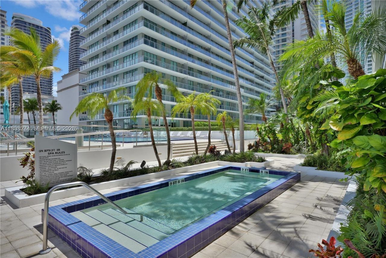 1111 SW 1st Ave, Unit 2823-N, Miami, FL 33130 Photo