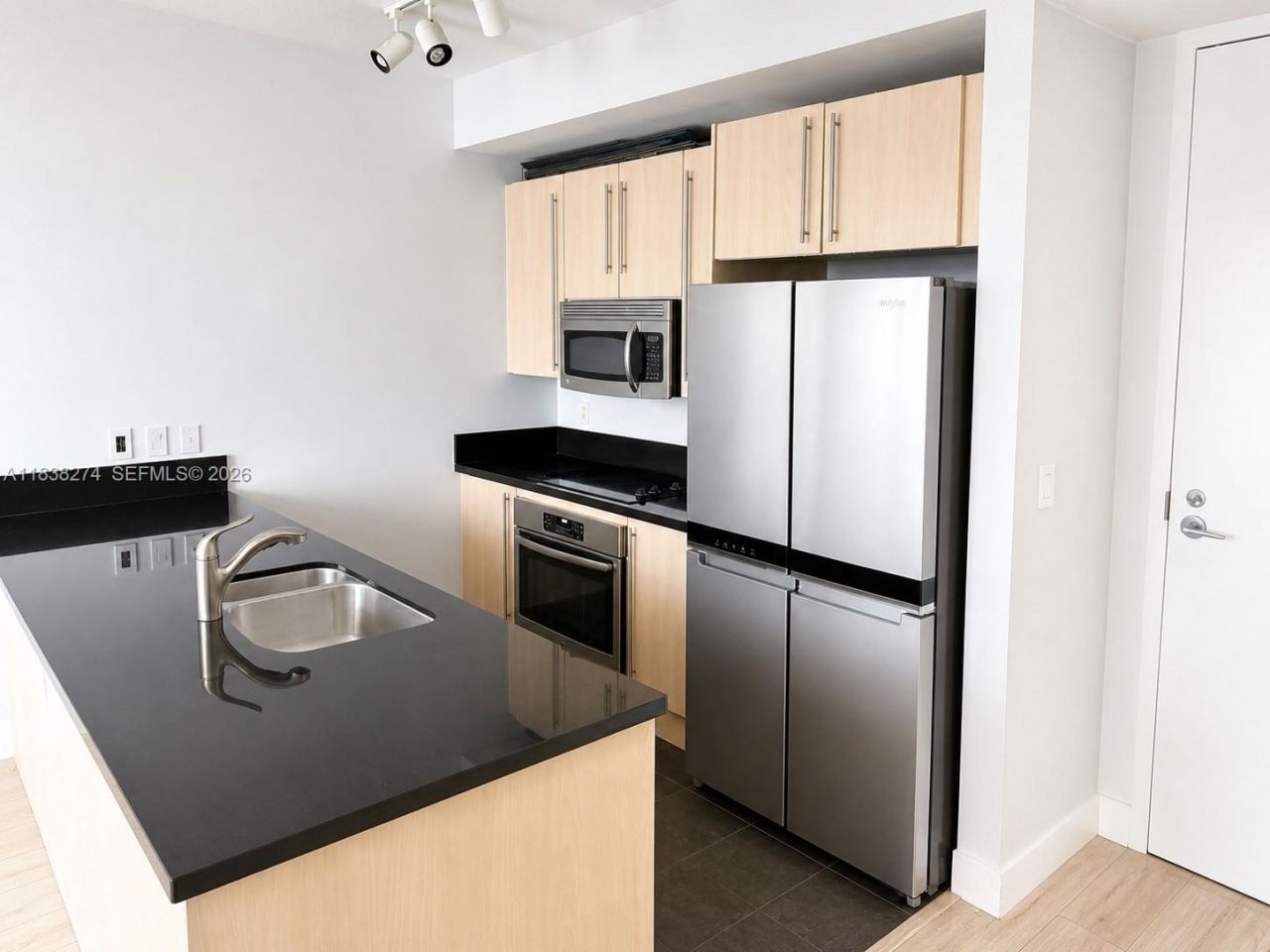 1111 SW 1st Ave, Unit 2823-N, Miami, FL 33130 Photo
