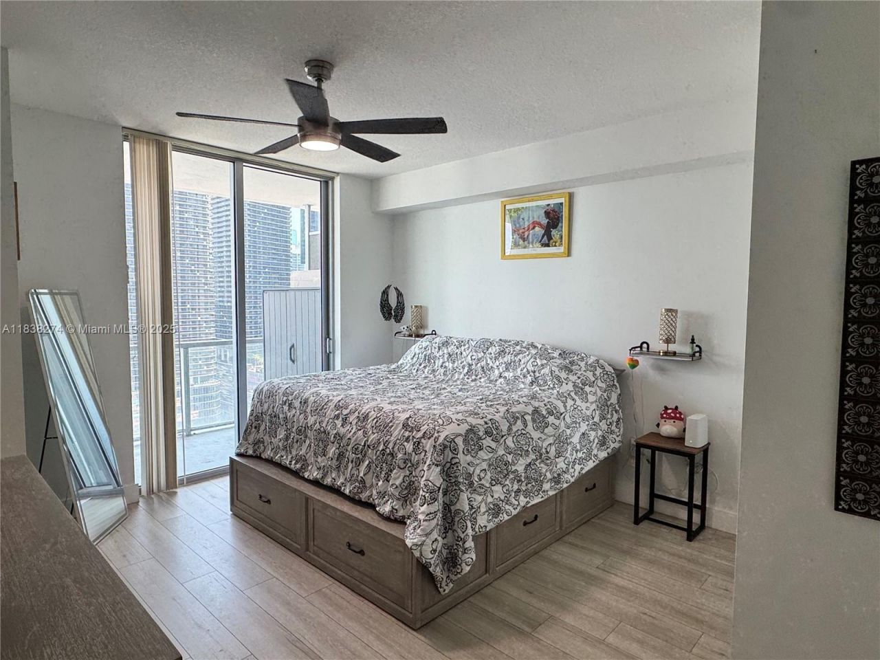 1111 SW 1st Ave, Unit 2823-N, Miami, FL 33130 Photo