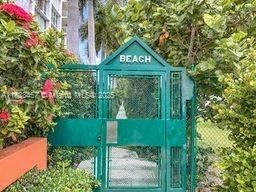 350 Grapetree Dr, Unit 405, Key Biscayne, FL 33149 Photo