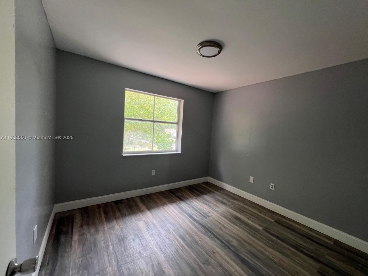 451 NE 136th St, Unit I-101, North Miami, FL 33161 Photo