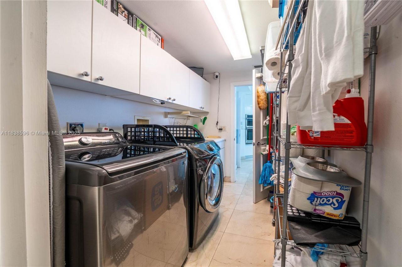 21050 Point Pl, Unit 2601, Aventura, FL 33180 Photo