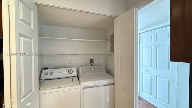 8040 SW 18th Pl, Unit 4-11, Davie, FL 33324 Photo