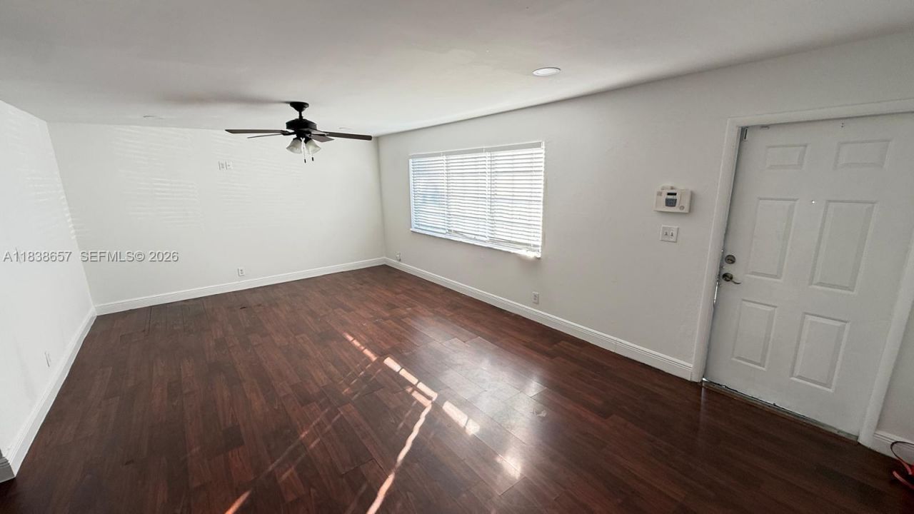 8040 SW 18th Pl, Unit 4-11, Davie, FL 33324 Photo