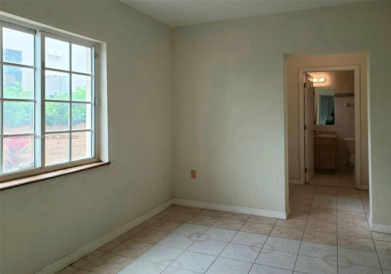 3124 Prairie Ave, Miami Beach, FL 33140 Photo