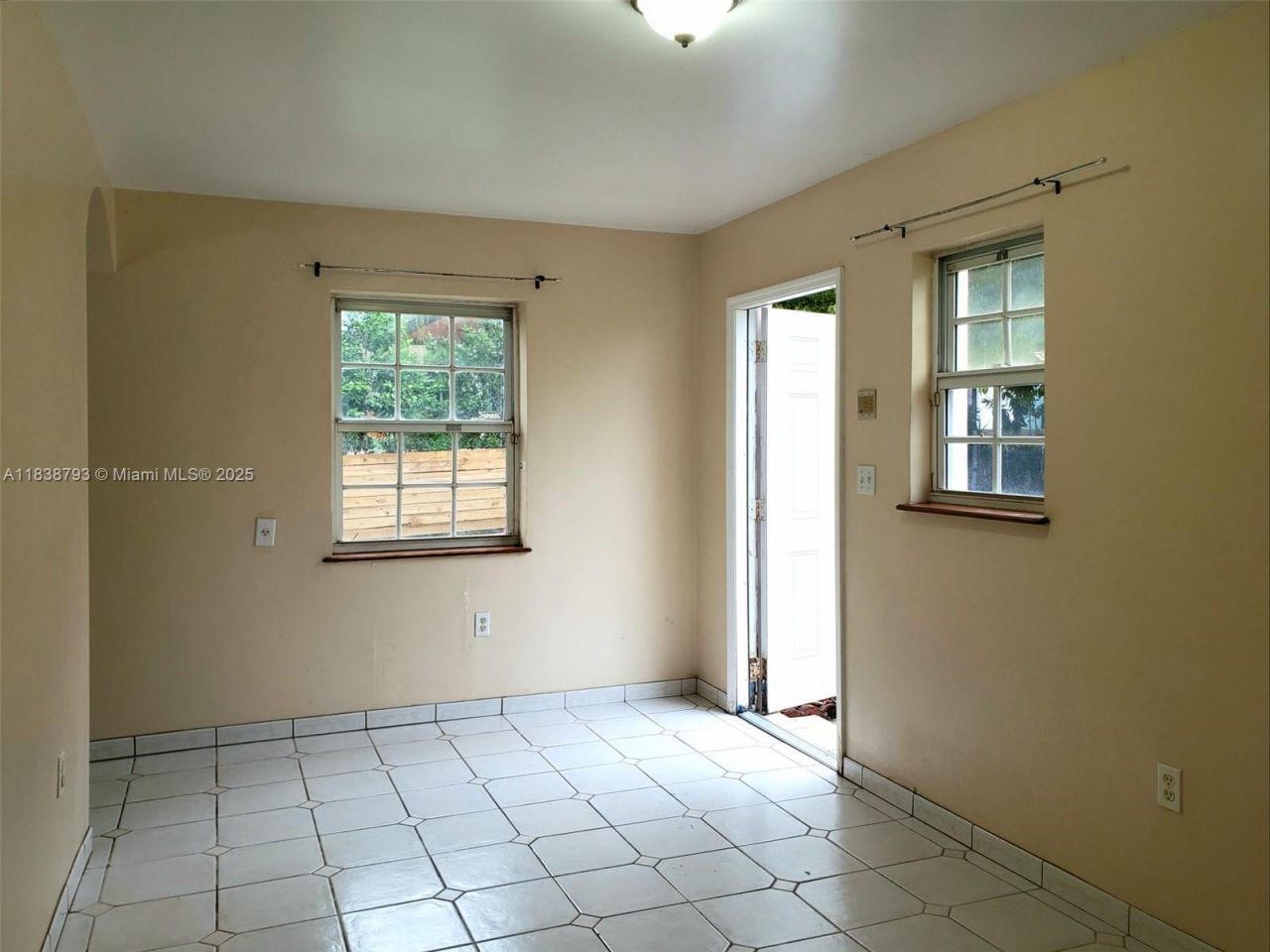 3124 Prairie Ave, Miami Beach, FL 33140 Photo