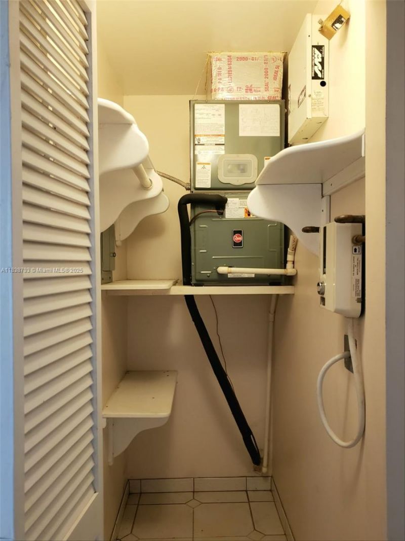 3124 Prairie Ave, Miami Beach, FL 33140 Photo