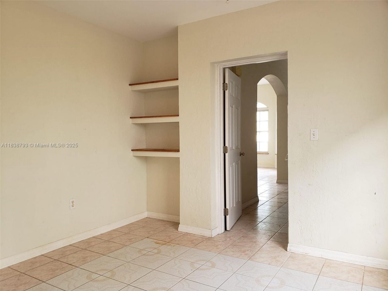 3124 Prairie Ave, Miami Beach, FL 33140 Photo