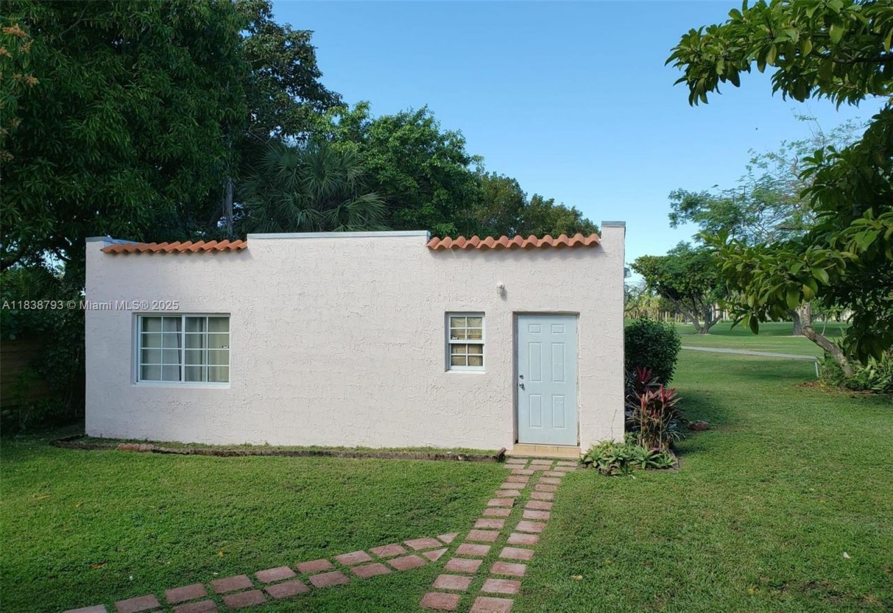 3124 Prairie Ave, Miami Beach, FL 33140 Photo