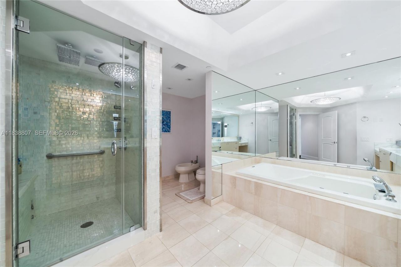 2000 Island Blvd, Unit 2409, Aventura, FL 33160 Photo