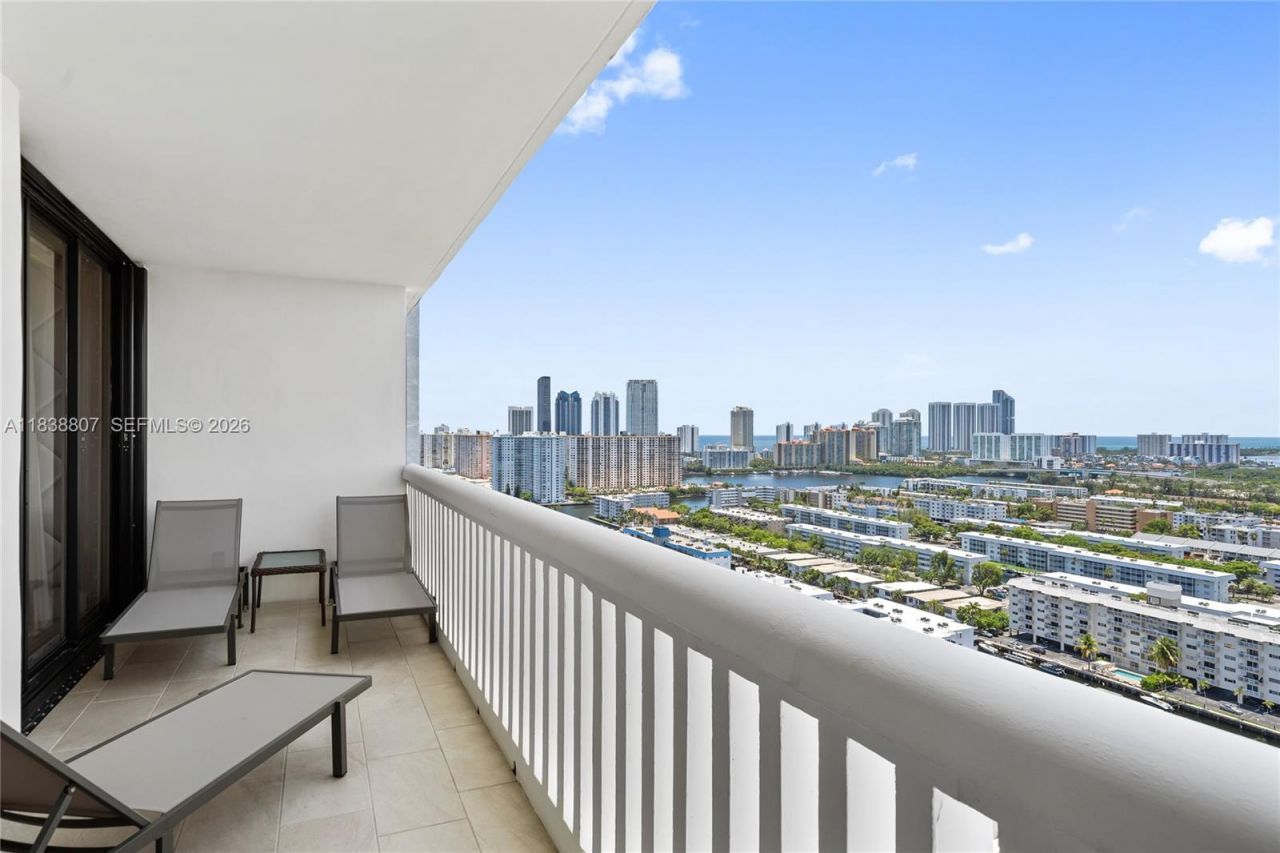 2000 Island Blvd, Unit 2409, Aventura, FL 33160 Photo