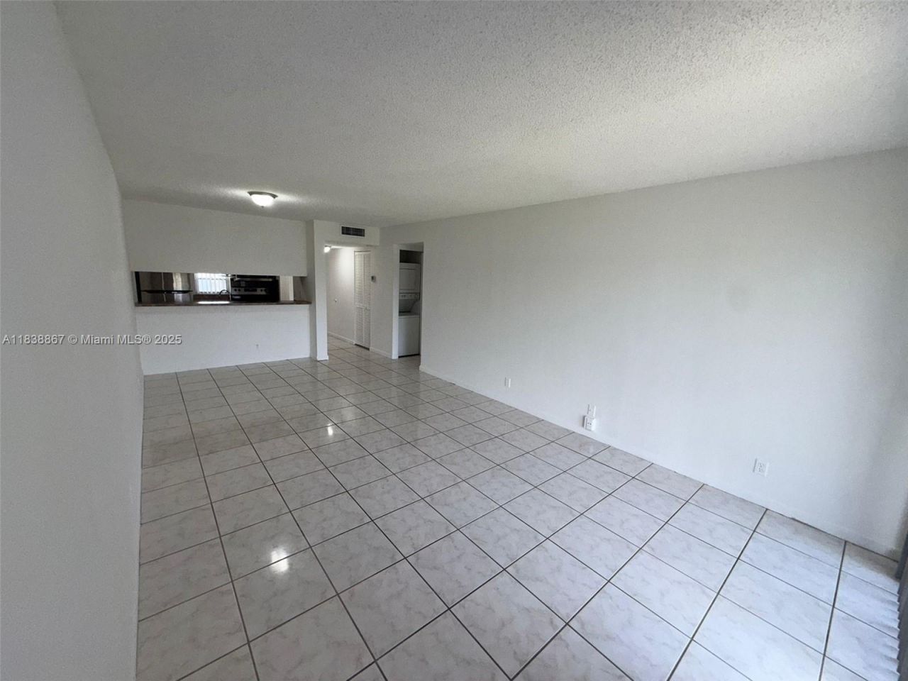8560 N Sherman Cir, Unit 105, Miramar, FL 33025 Photo