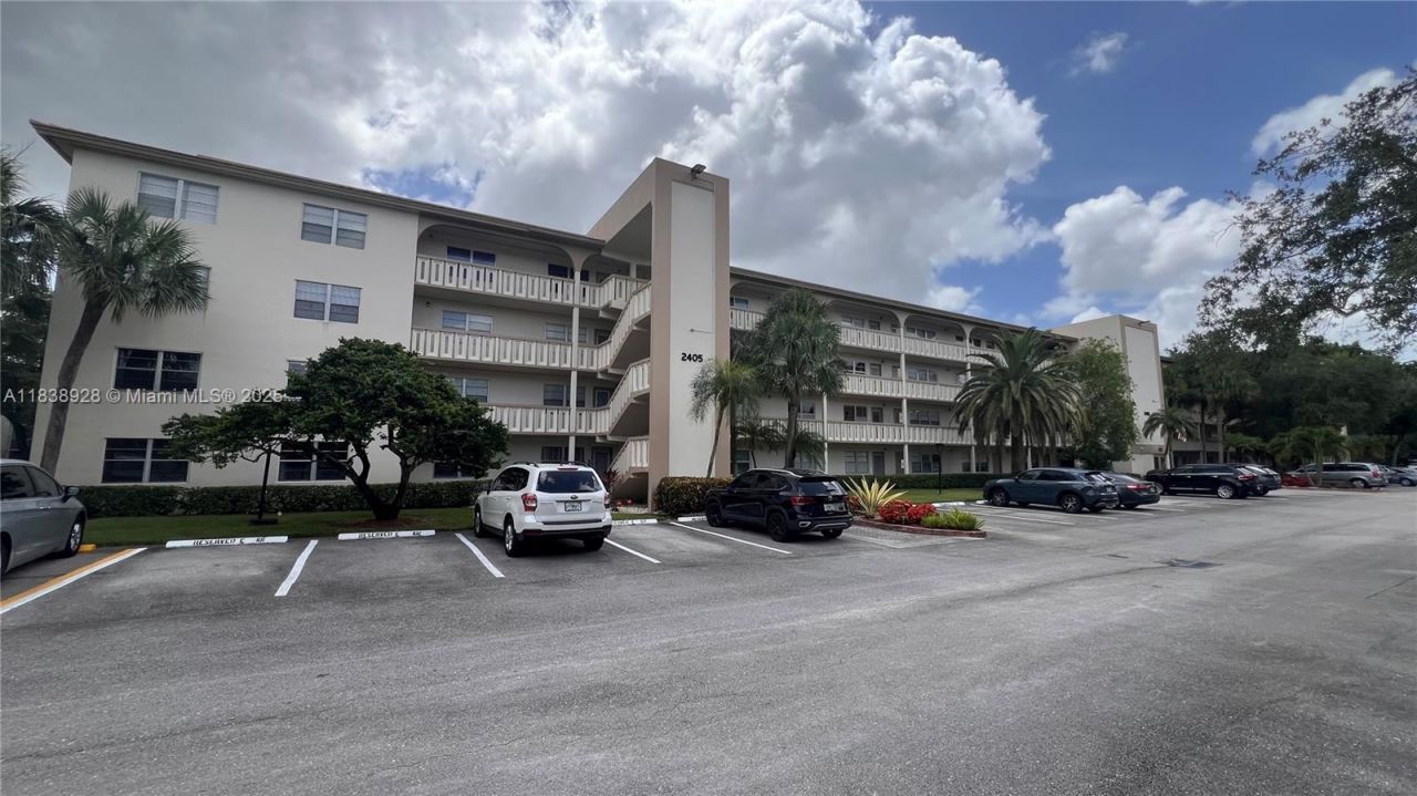 2405 Antigua Cir, Unit H1, Coconut Creek, FL 33066 Photo