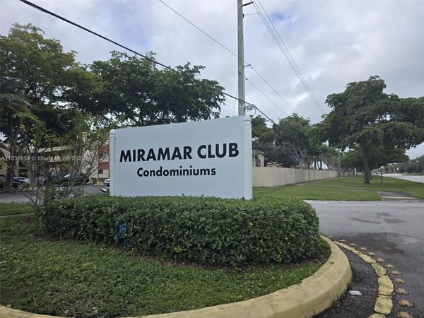 8700 N Sherman Cir, Unit 108, Miramar, FL 33025
