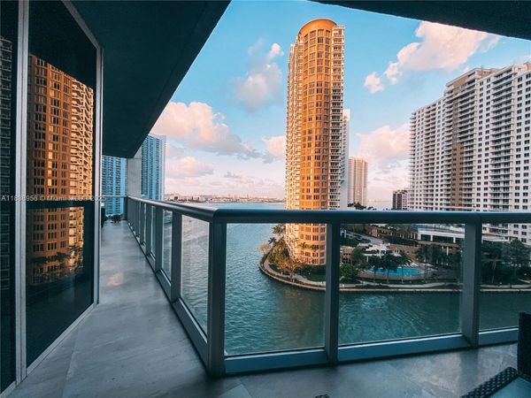 465 Brickell Ave, Unit 1101, Miami, FL 33131