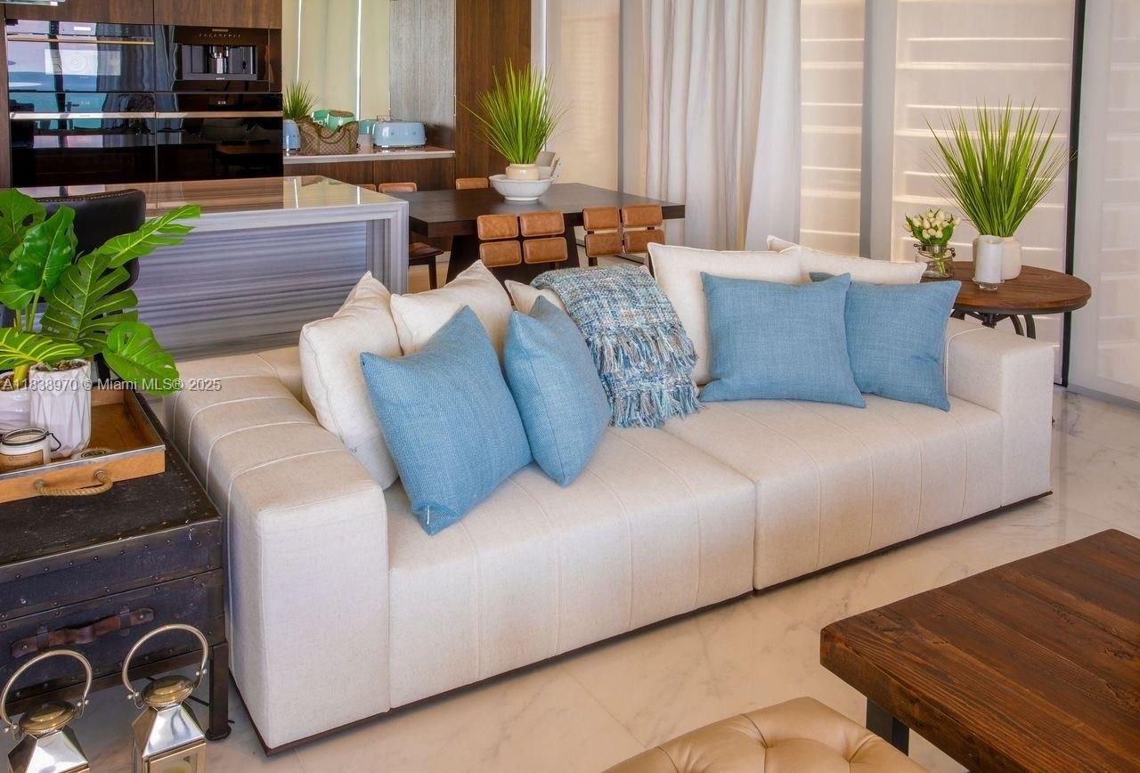 17141 Collins Ave, Unit 1001, Sunny Isles Beach, FL 33160 Photo