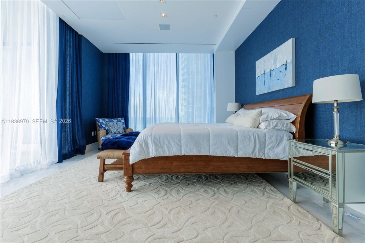 17141 Collins Ave, Unit 1001, Sunny Isles Beach, FL 33160 Photo