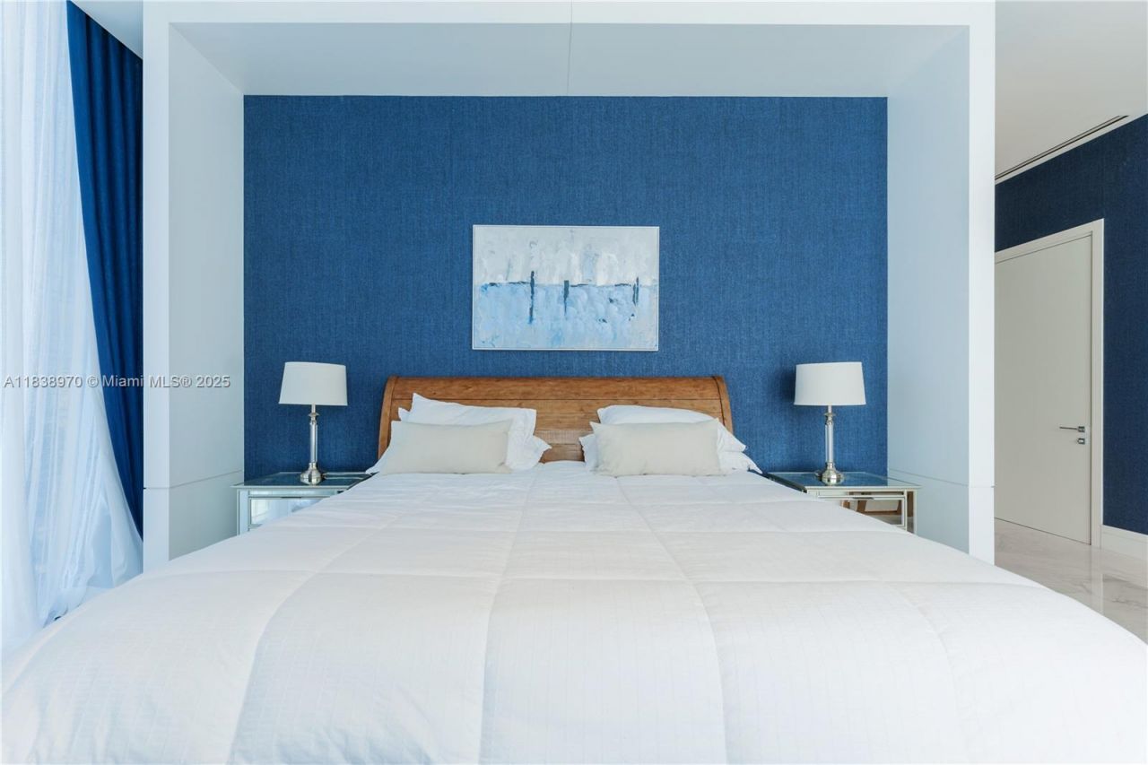 17141 Collins Ave, Unit 1001, Sunny Isles Beach, FL 33160 Photo