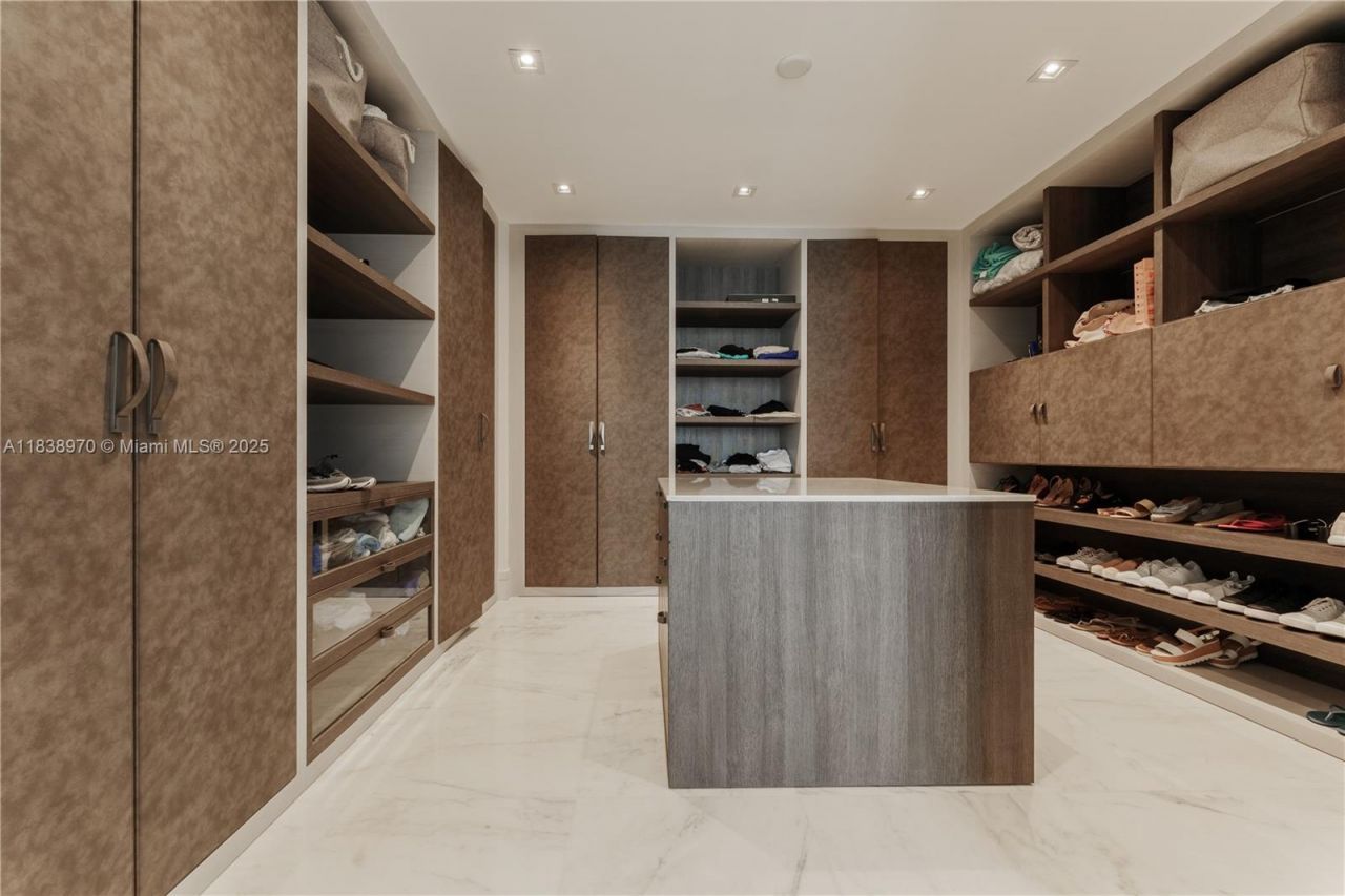 17141 Collins Ave, Unit 1001, Sunny Isles Beach, FL 33160 Photo