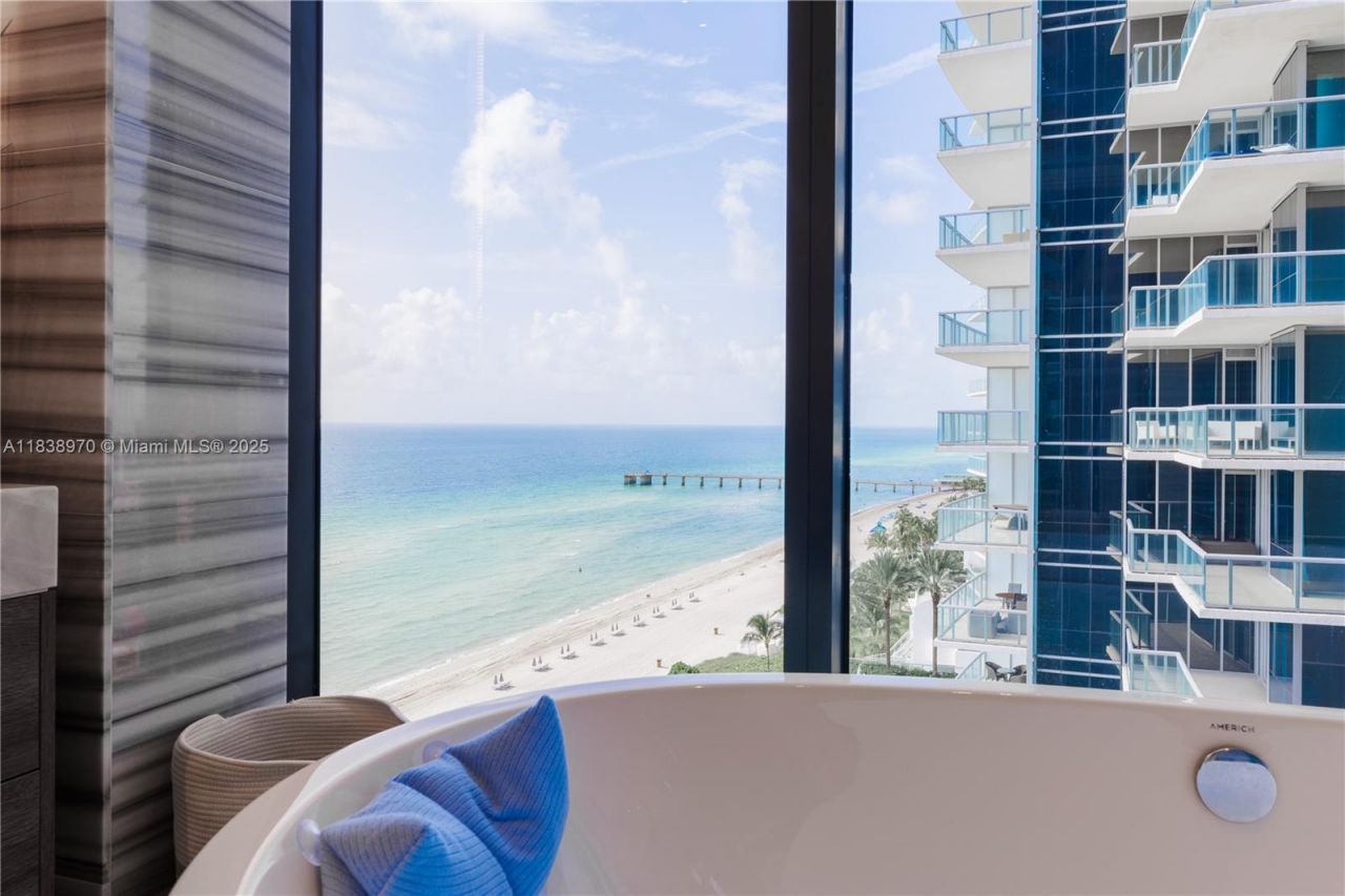 17141 Collins Ave, Unit 1001, Sunny Isles Beach, FL 33160 Photo