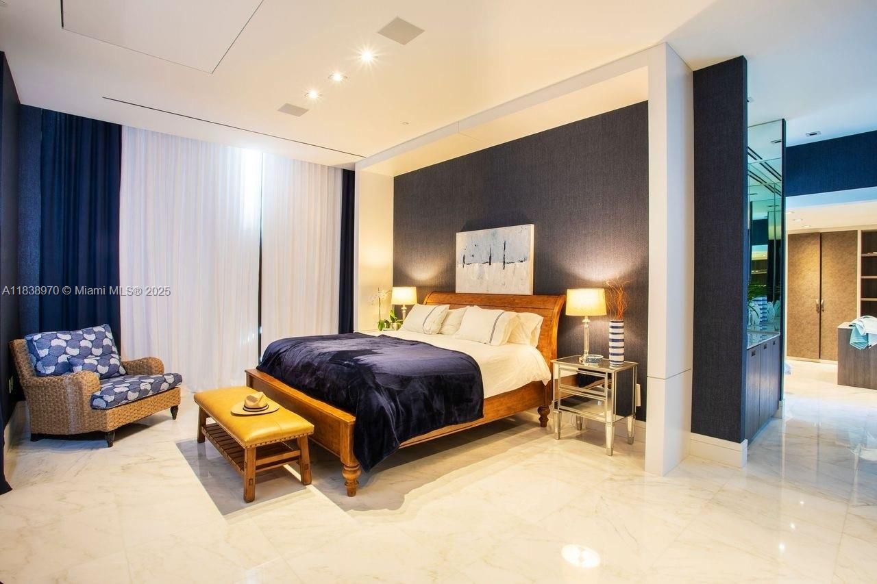 17141 Collins Ave, Unit 1001, Sunny Isles Beach, FL 33160 Photo