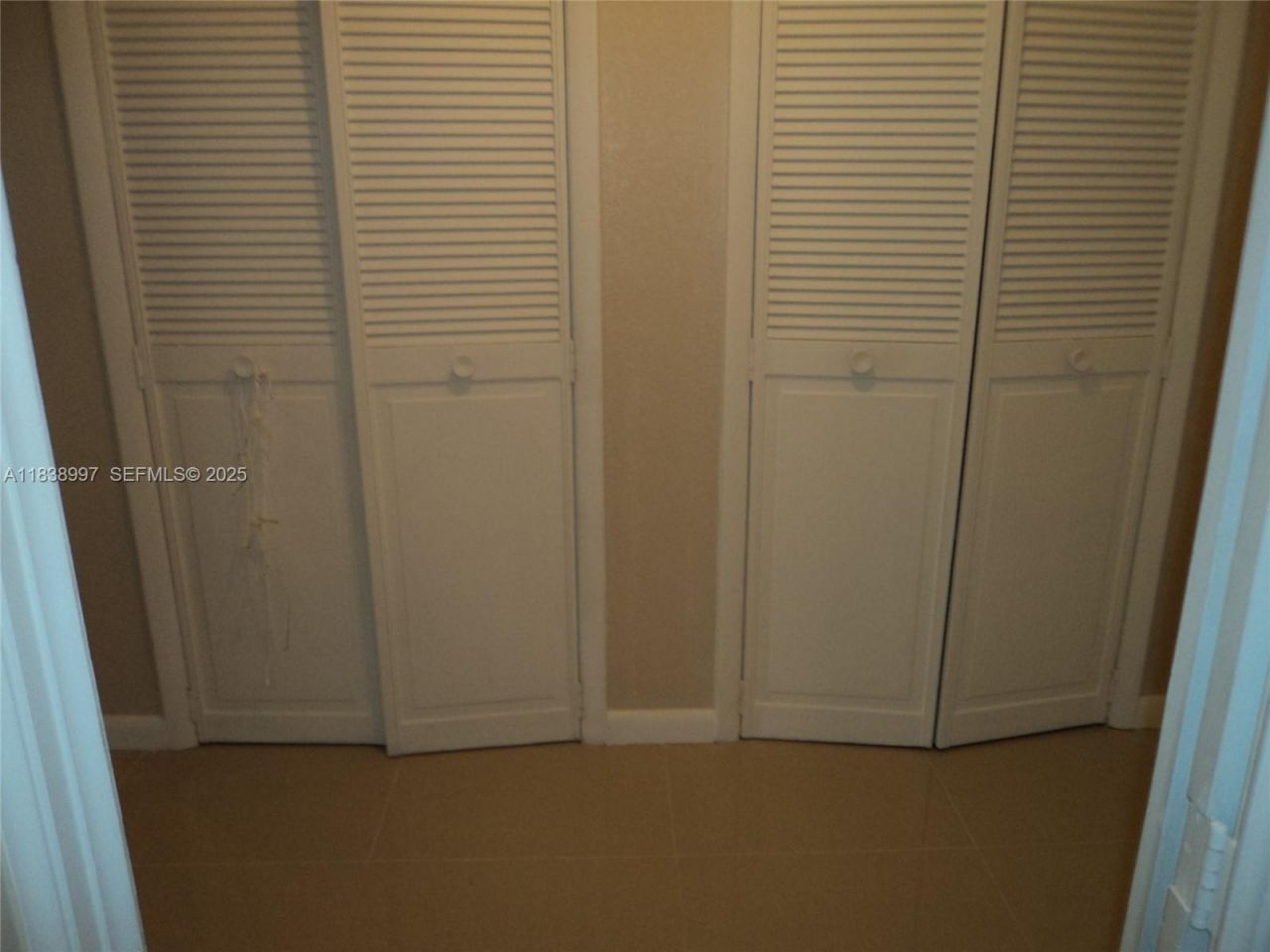 1050 93rd St, Unit 6F, Bay Harbor Islands, FL 33154 Photo