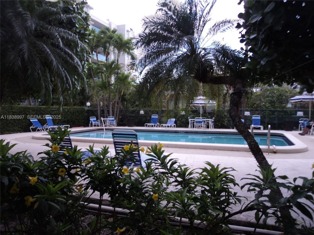 1050 93rd St, Unit 6F, Bay Harbor Islands, FL 33154 Photo