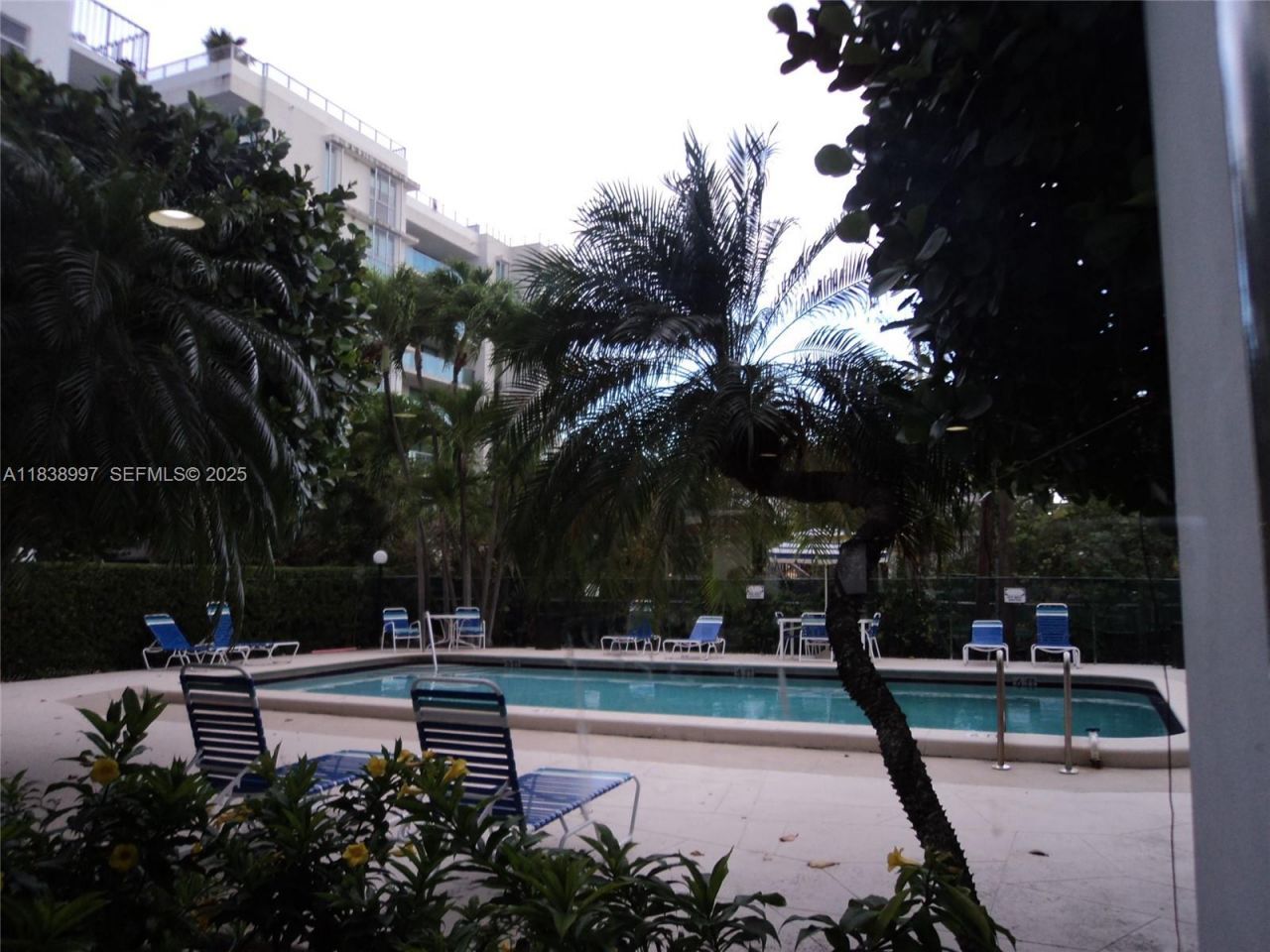 1050 93rd St, Unit 6F, Bay Harbor Islands, FL 33154 Photo